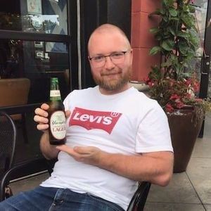 Meet your Posher, Eric